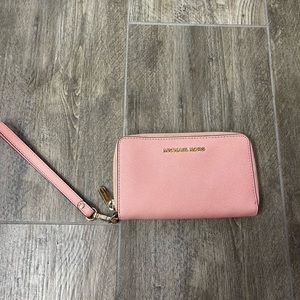 Michael Kors wristlet